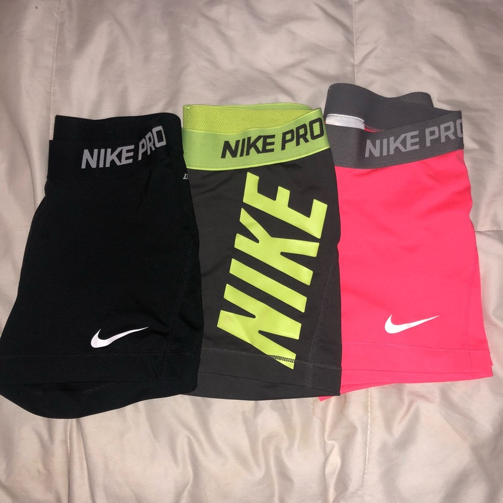 THREE Nike pros!!!